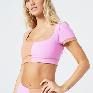 L space active Revolutions Ribbed Colorblock tee size small Crop top